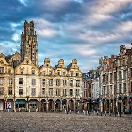 Cosy Et Calme, Coeur De Ville, Vivez شقة
