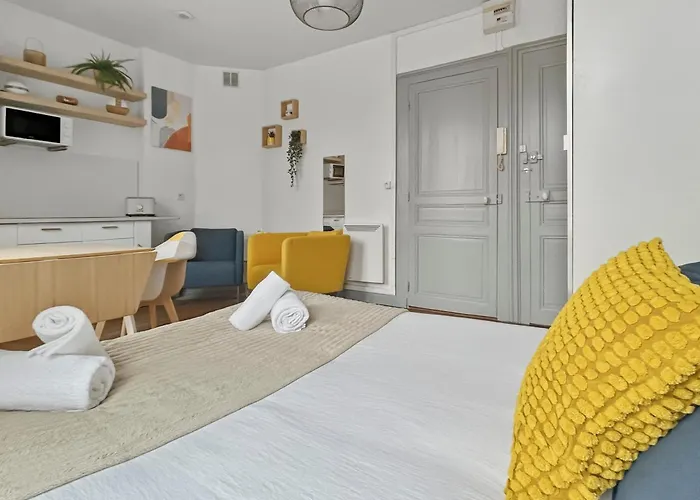 Daire Cosy Et Calme, Coeur De Ville, Vivez Arras